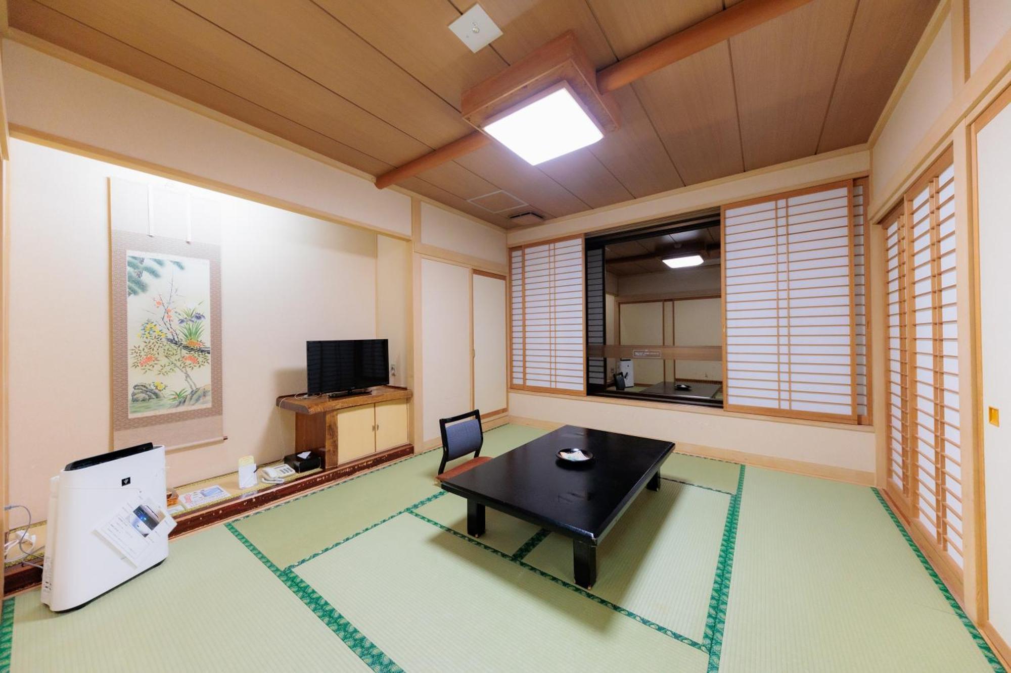 Yuzawa Grand Hotel Экстерьер фото
